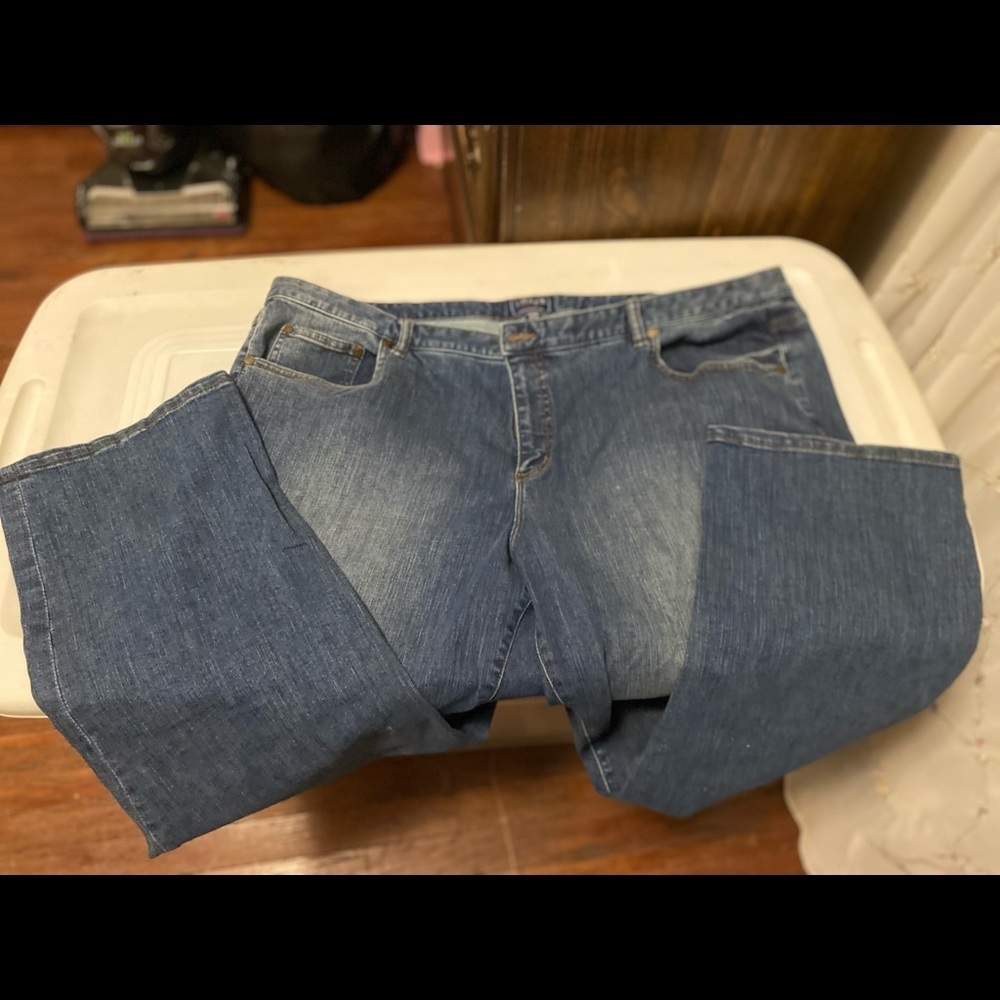 Women’s chaps straight leg jeans. Size 22W. NWOT